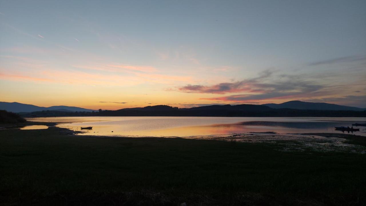 Lipno Apartments Bergmax, Ski Areal Lipno 16Min Dojezd - Resort Male Lipno S Terasou A Zahradkou, Parking Free Černá v Pošumaví Zewnętrze zdjęcie