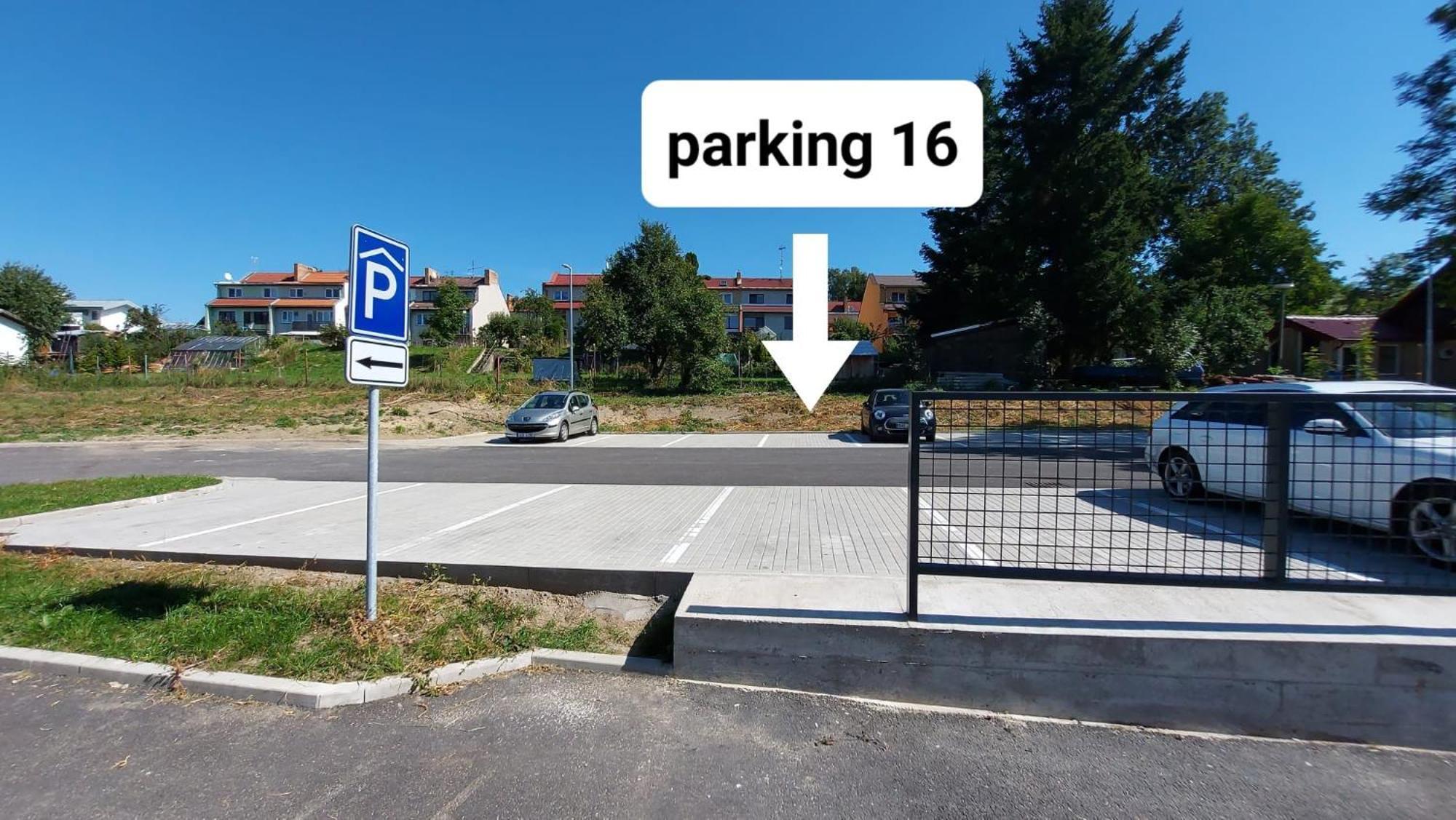 Lipno Apartments Bergmax, Ski Areal Lipno 16Min Dojezd - Resort Male Lipno S Terasou A Zahradkou, Parking Free Černá v Pošumaví Zewnętrze zdjęcie
