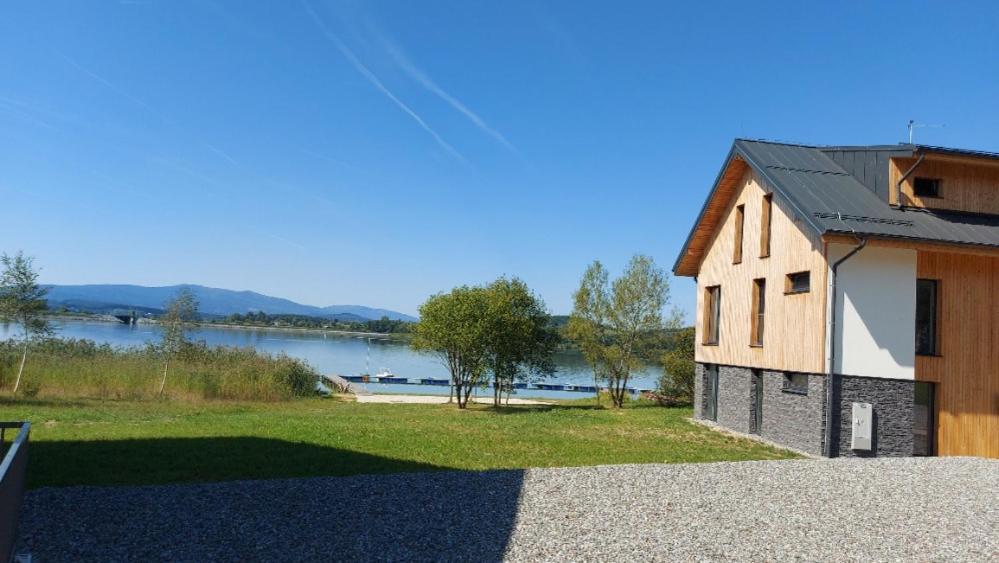 Lipno Apartments Bergmax, Ski Areal Lipno 16Min Dojezd - Resort Male Lipno S Terasou A Zahradkou, Parking Free Černá v Pošumaví Zewnętrze zdjęcie
