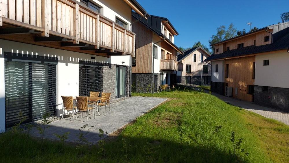Lipno Apartments Bergmax, Ski Areal Lipno 16Min Dojezd - Resort Male Lipno S Terasou A Zahradkou, Parking Free Černá v Pošumaví Zewnętrze zdjęcie