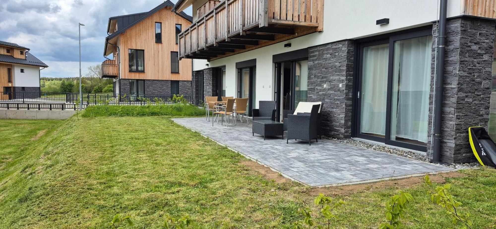 Lipno Apartments Bergmax, Ski Areal Lipno 16Min Dojezd - Resort Male Lipno S Terasou A Zahradkou, Parking Free Černá v Pošumaví Zewnętrze zdjęcie
